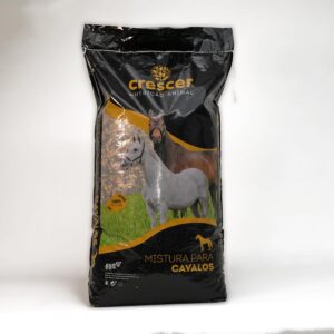 MOLASSES MIXTURE FOR RUMINANTS